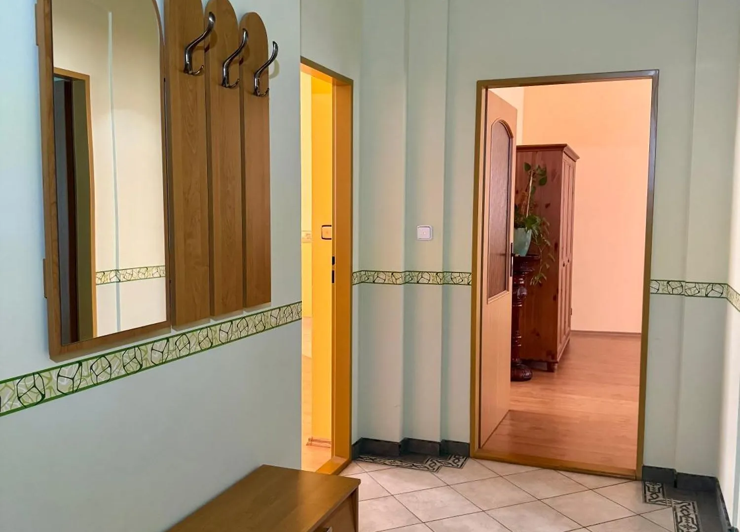 Apartment Ferienwohnung Golden X Cross Karlsbad