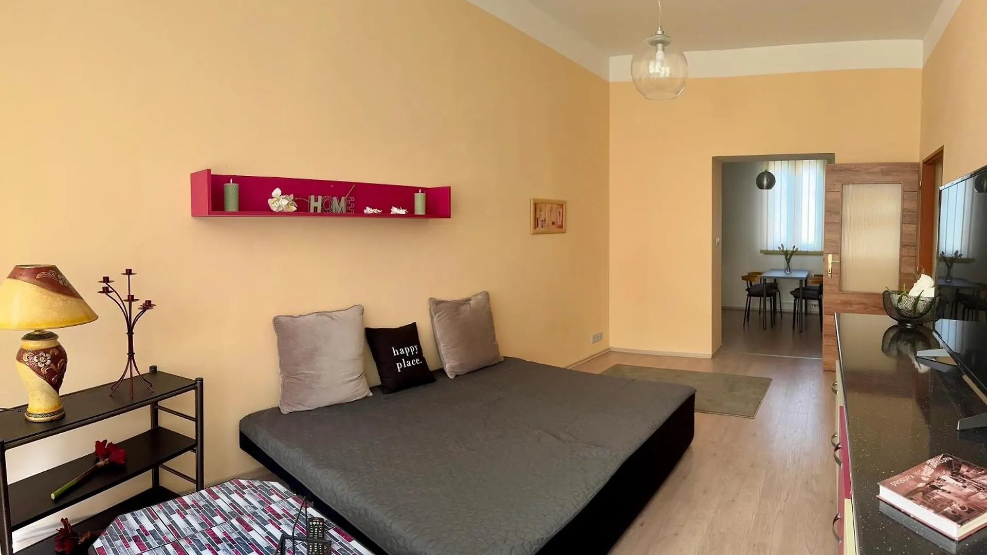 Ferienwohnung Golden X Cross Karlsbad Apartment